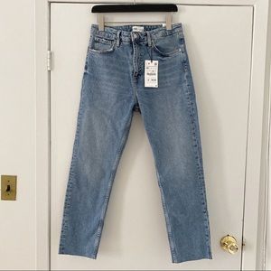 Zara high Rise Ankle Length Jeans